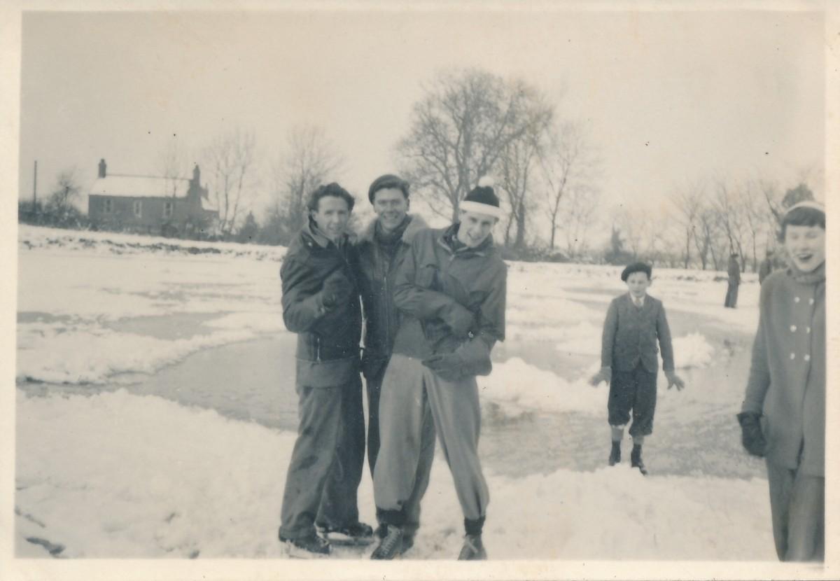 W skating on the Basin 1956